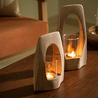 t-light holder
