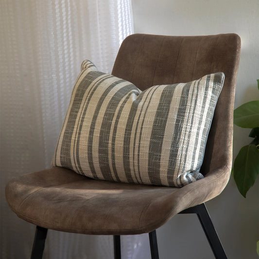 Mizani striped cushion cover