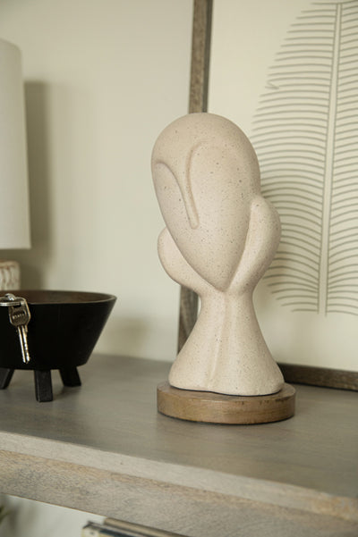 TABLE DECOR