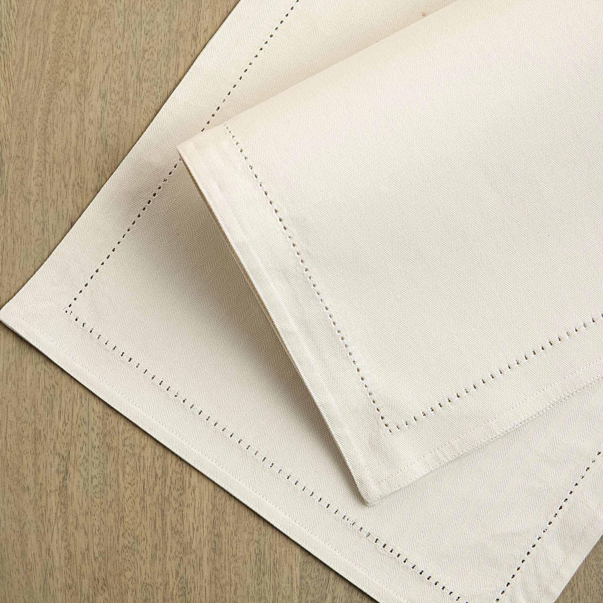 Classic White Cotton Placemat Set of Six