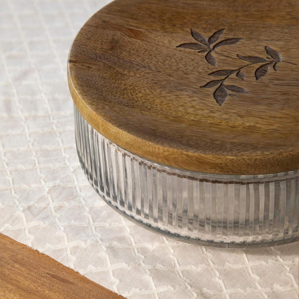 Meissa glass roti box with wooden lid
