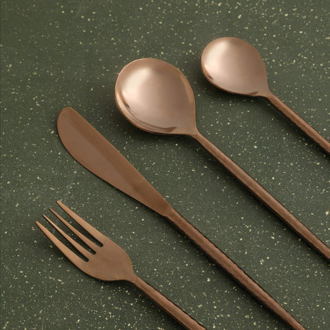 Norah Rose Gold Hammered Cutlery Set of 4 - ellementry