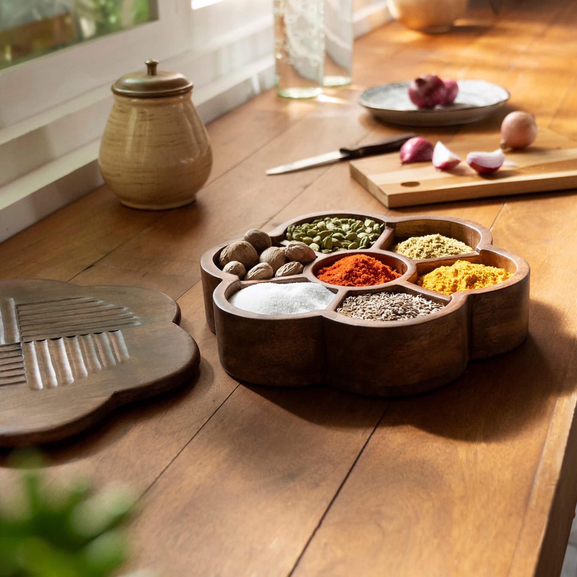 Manjari Masala Box Ellementry – ellementry