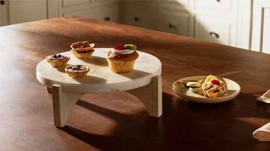 Beautiful cake stands and other accessories for every occasion