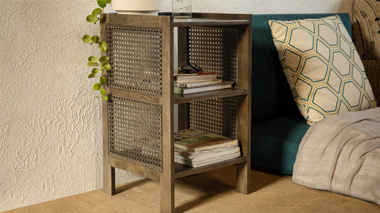 How to choose accent furniture to suit your bedroom lighting?