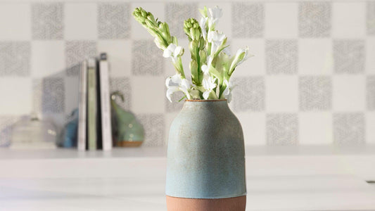 How flowers can help to add colour to your home