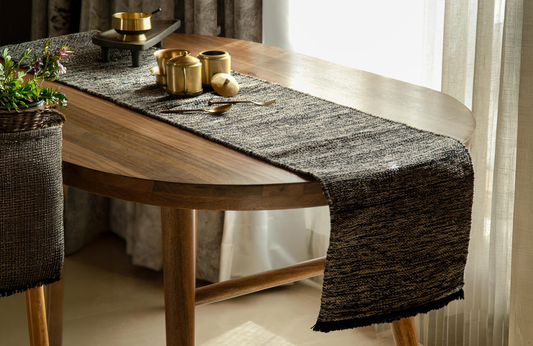 Table Runner Guide: Everything You Need to Know