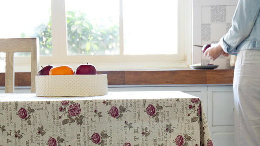 Valentine Day Linen Tablecloth Decor