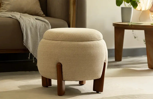 How to choose furniture and decor to go with your bedroom lighting