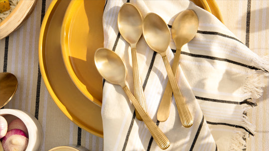 Difference between a teaspoon and dessert spoon