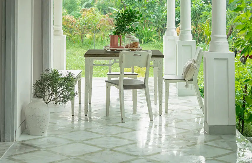 Charming Farmhouse Furniture for a Delightful Dining Space