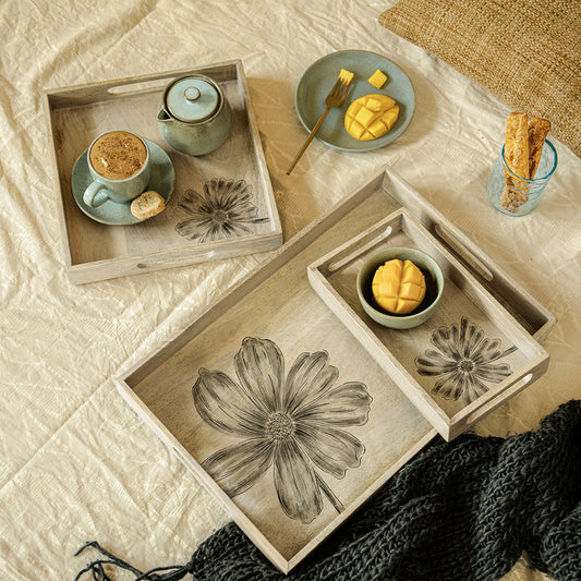 Flora Family Tray Set of 3