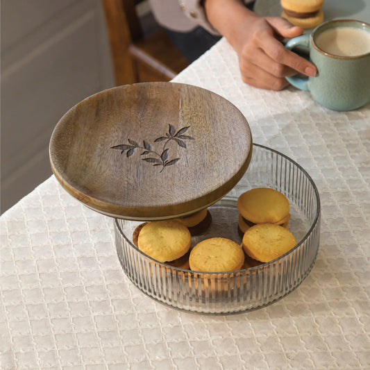 Meissa glass roti box with wooden lid