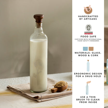 Daisy Glass Water Bottle With Wooden Stopper
