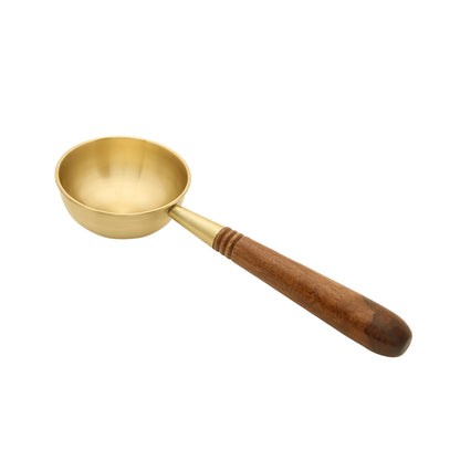 Arra Brass Tadka Pan With Wooden Handle