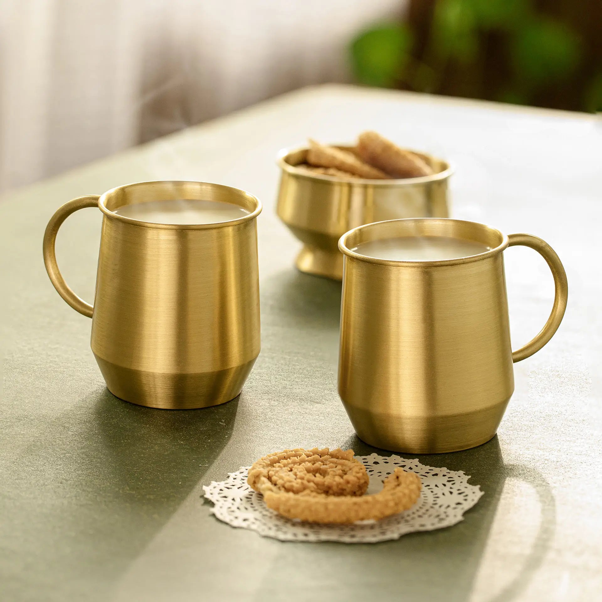 Oro brass coffee mug