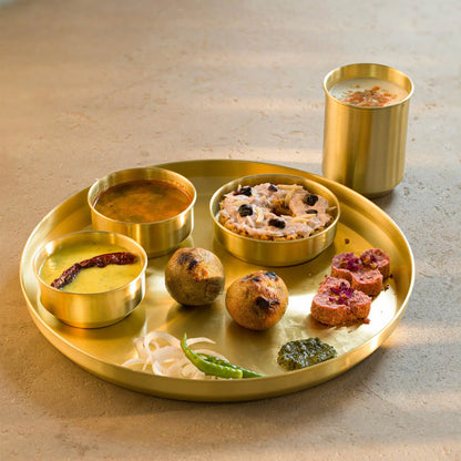 Nuhas Brass Dinner Set With Wooden Box