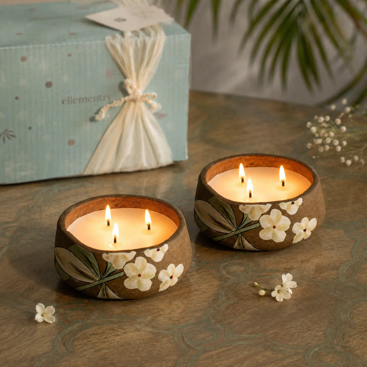 Gaudeep frangipani candle Set of 2
