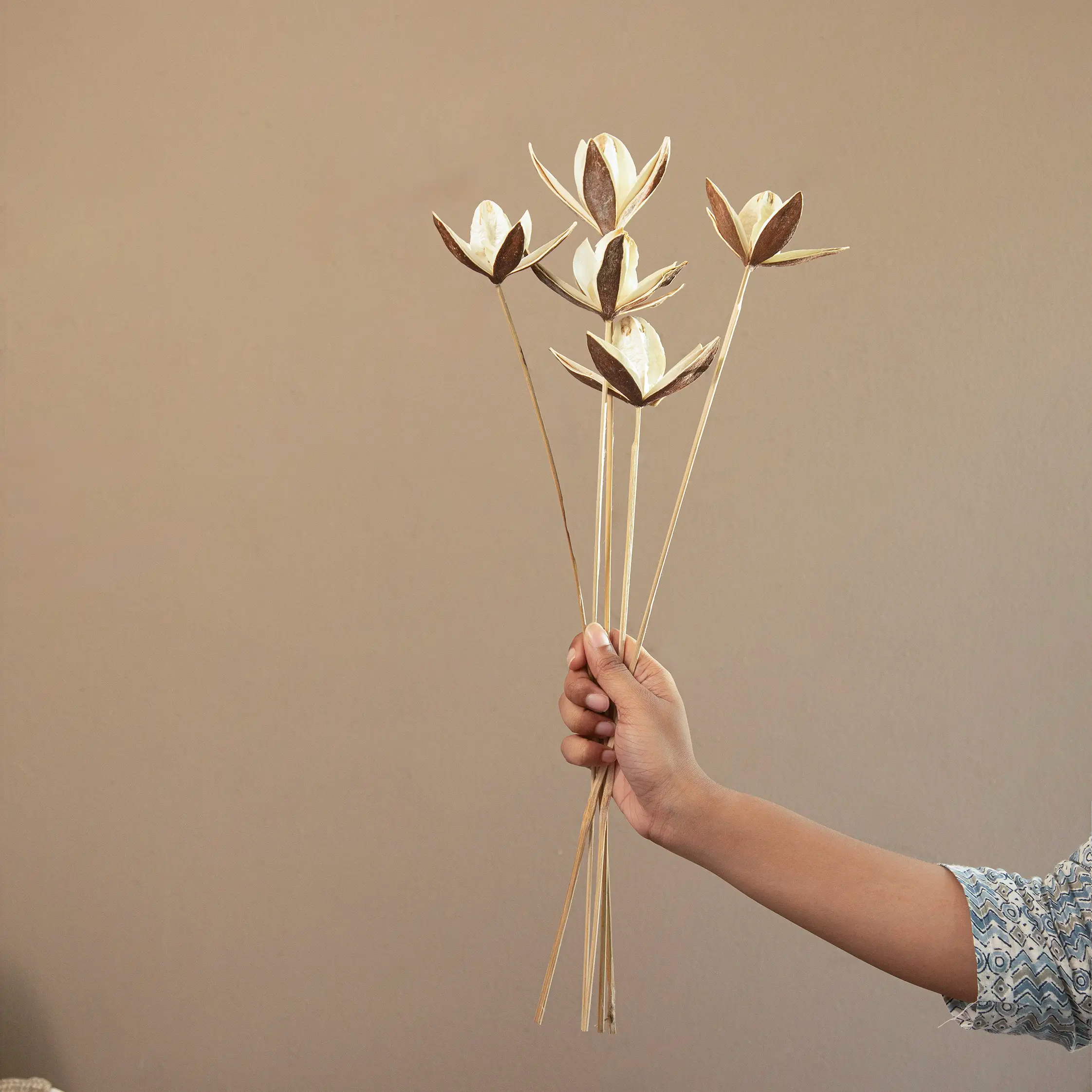 Lady Lily Bunch - Set of 5