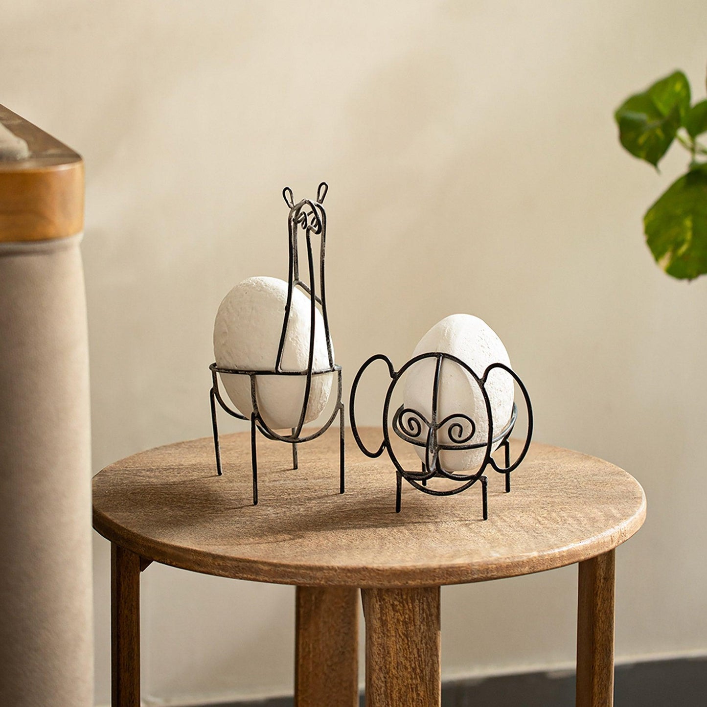 Ecomix Llama with Iron Feet - ellementry