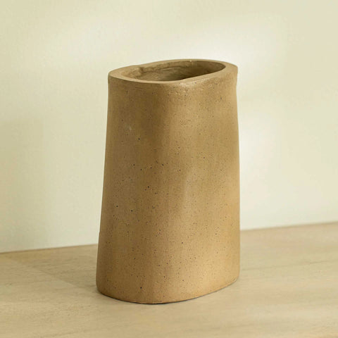 Niraan Ecomix Vase With Wooden Beads Short