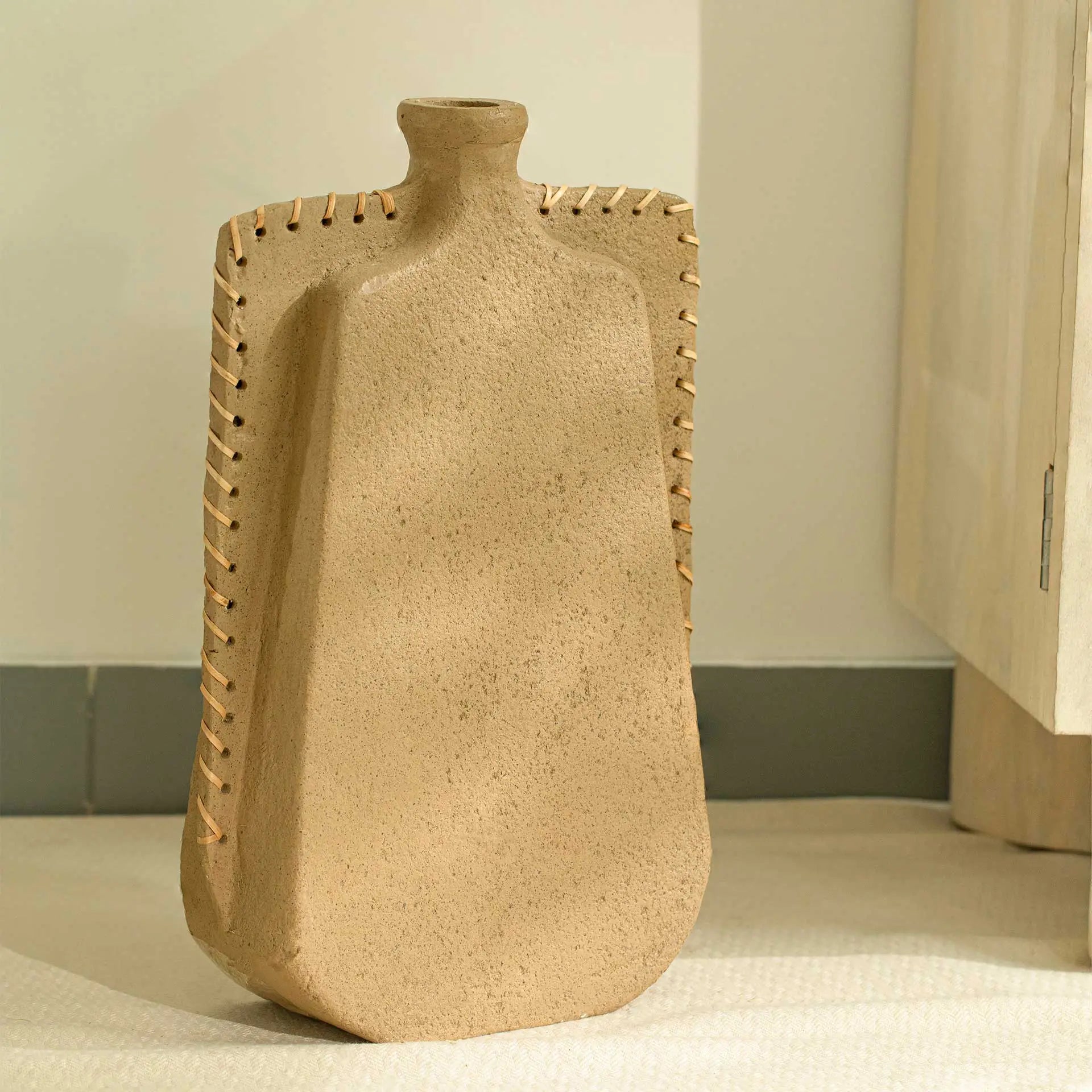 Niraan Ecomix Vase With Cane Tall
