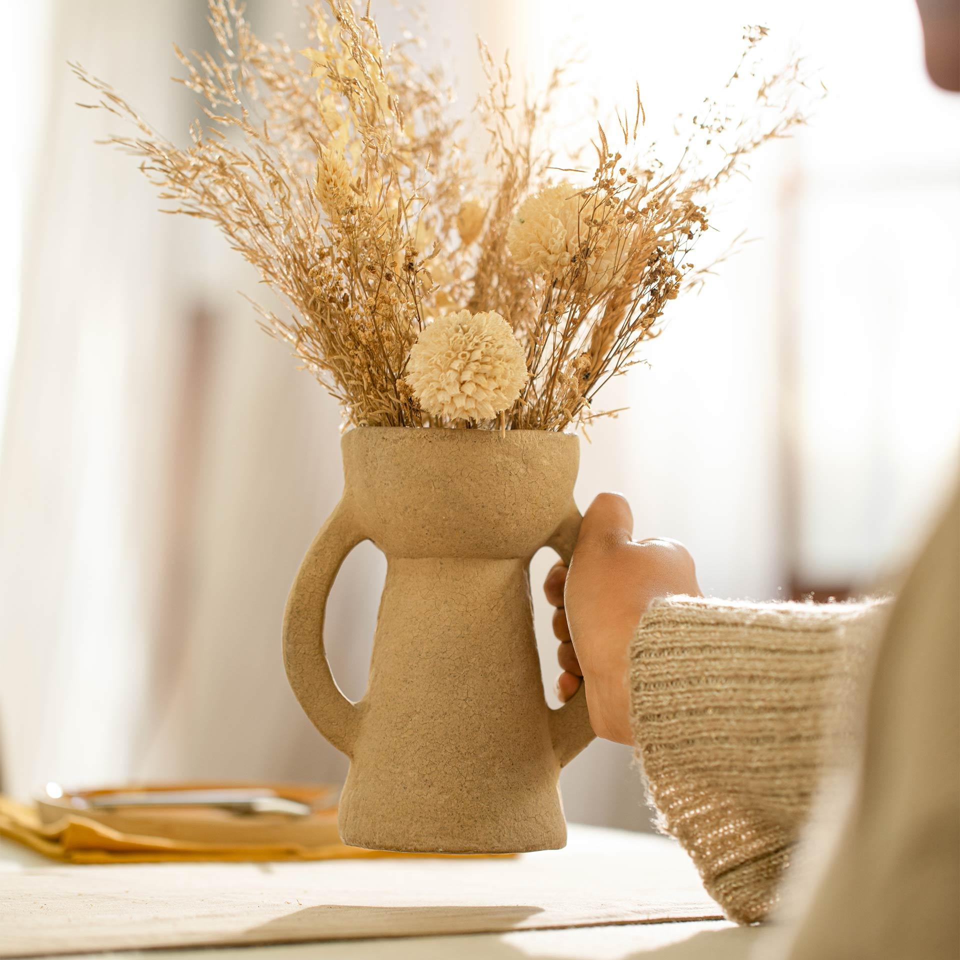 Niraan Ecomix Vase With Handle