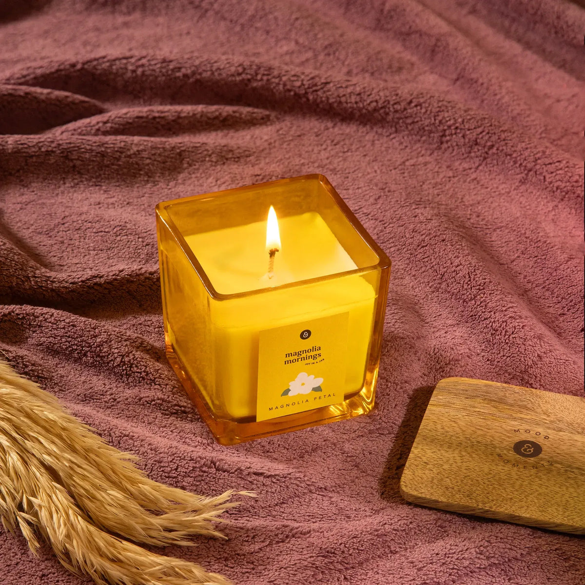 Magnolia Mornings Jar Candle - Magnolia Petal