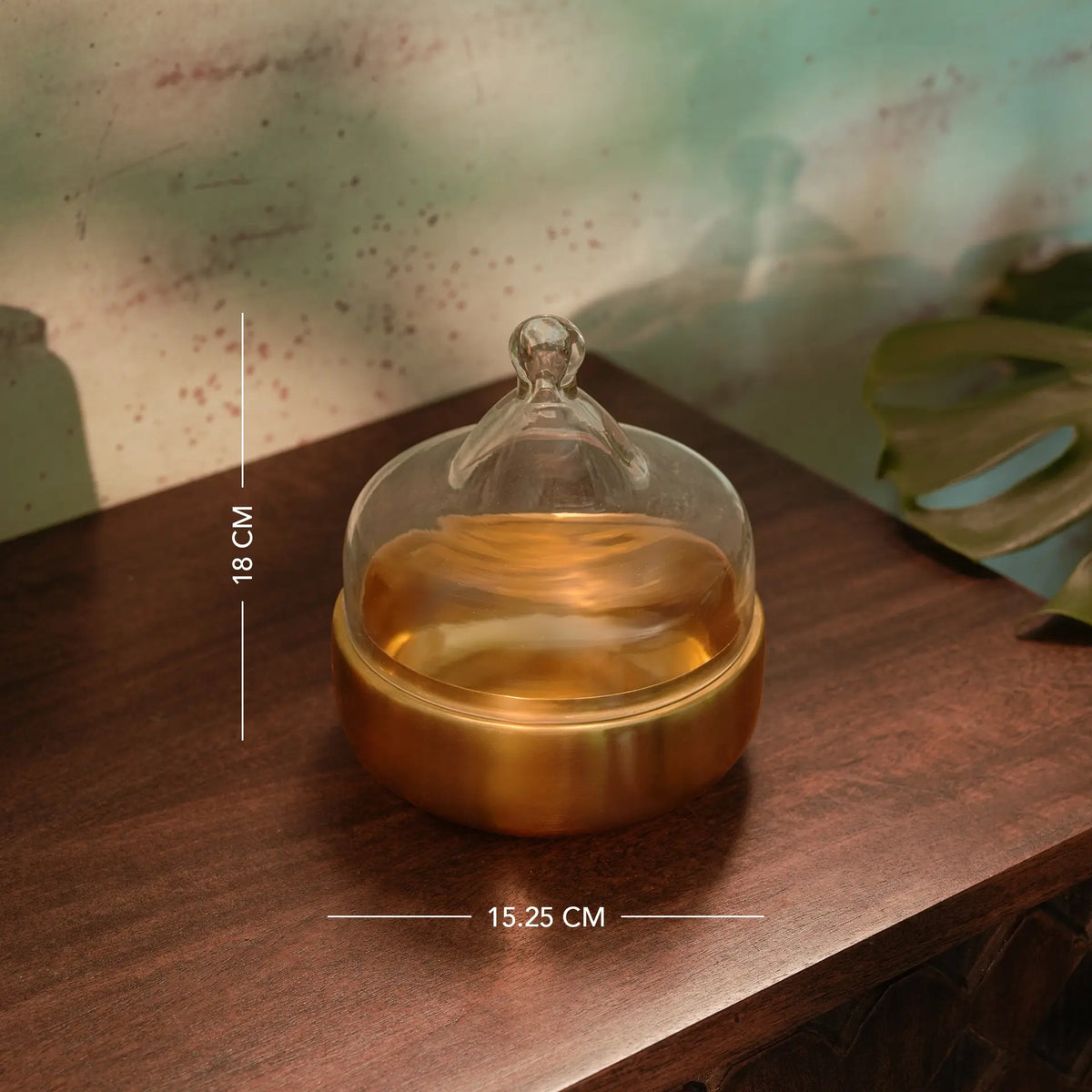 dome cloche with metal base - small