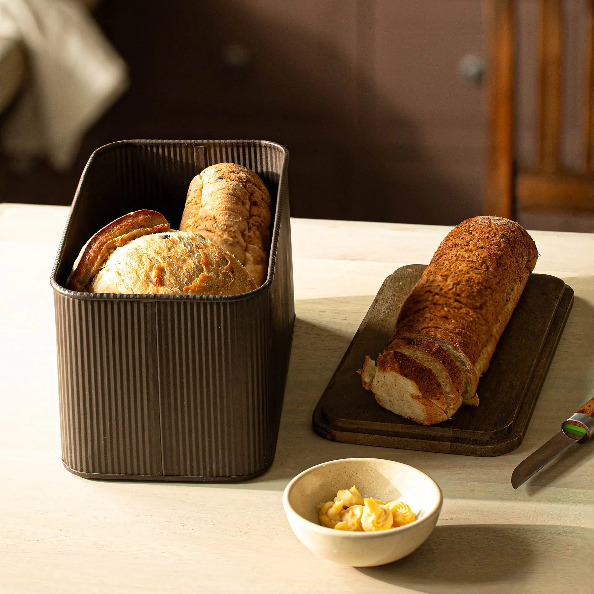 Charcoal Brown Bread Box with Lid