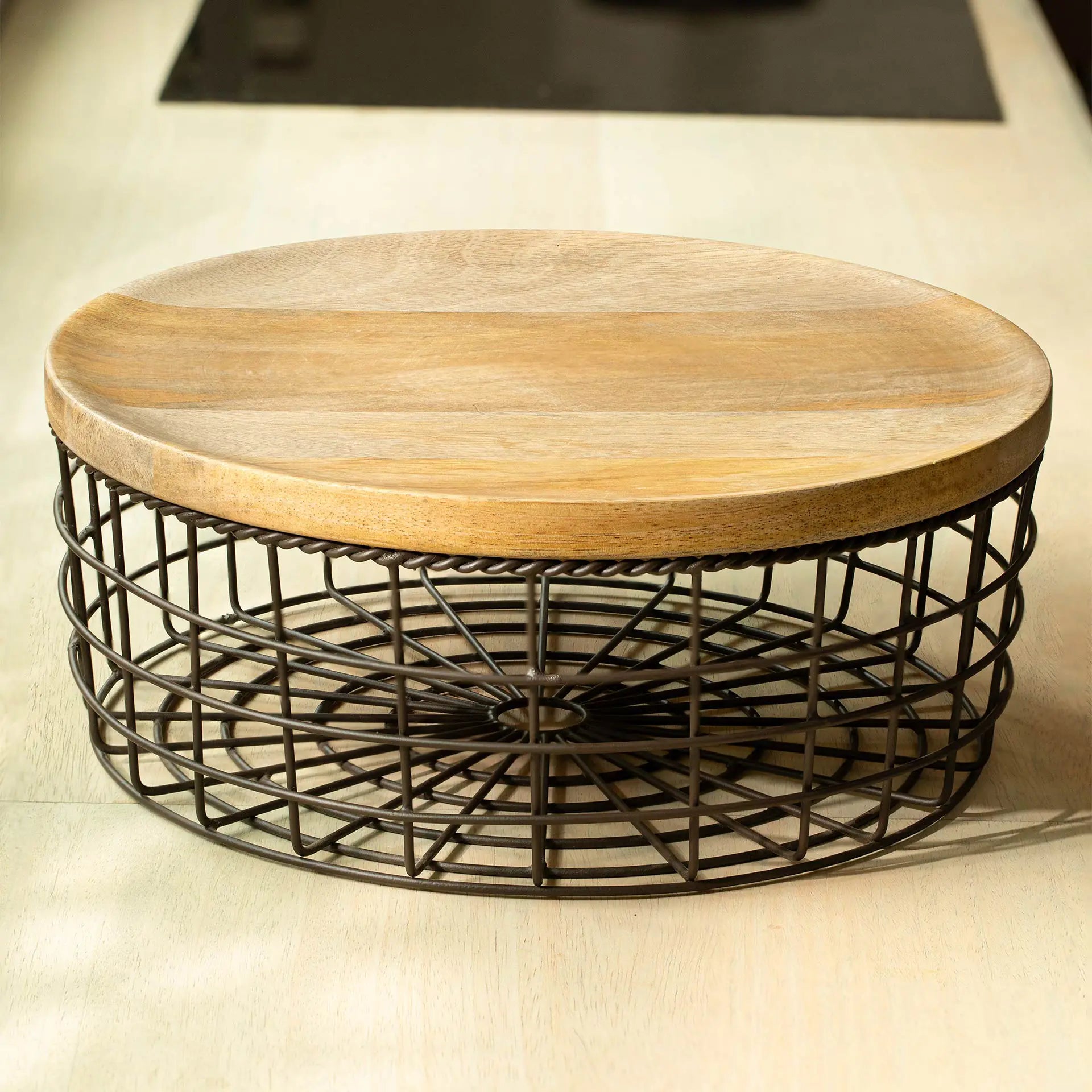 Charcoal Brown Twine Wire Basket (round)