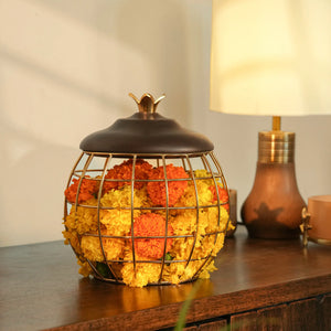 Anaar Metal Basket with Wooden Lid