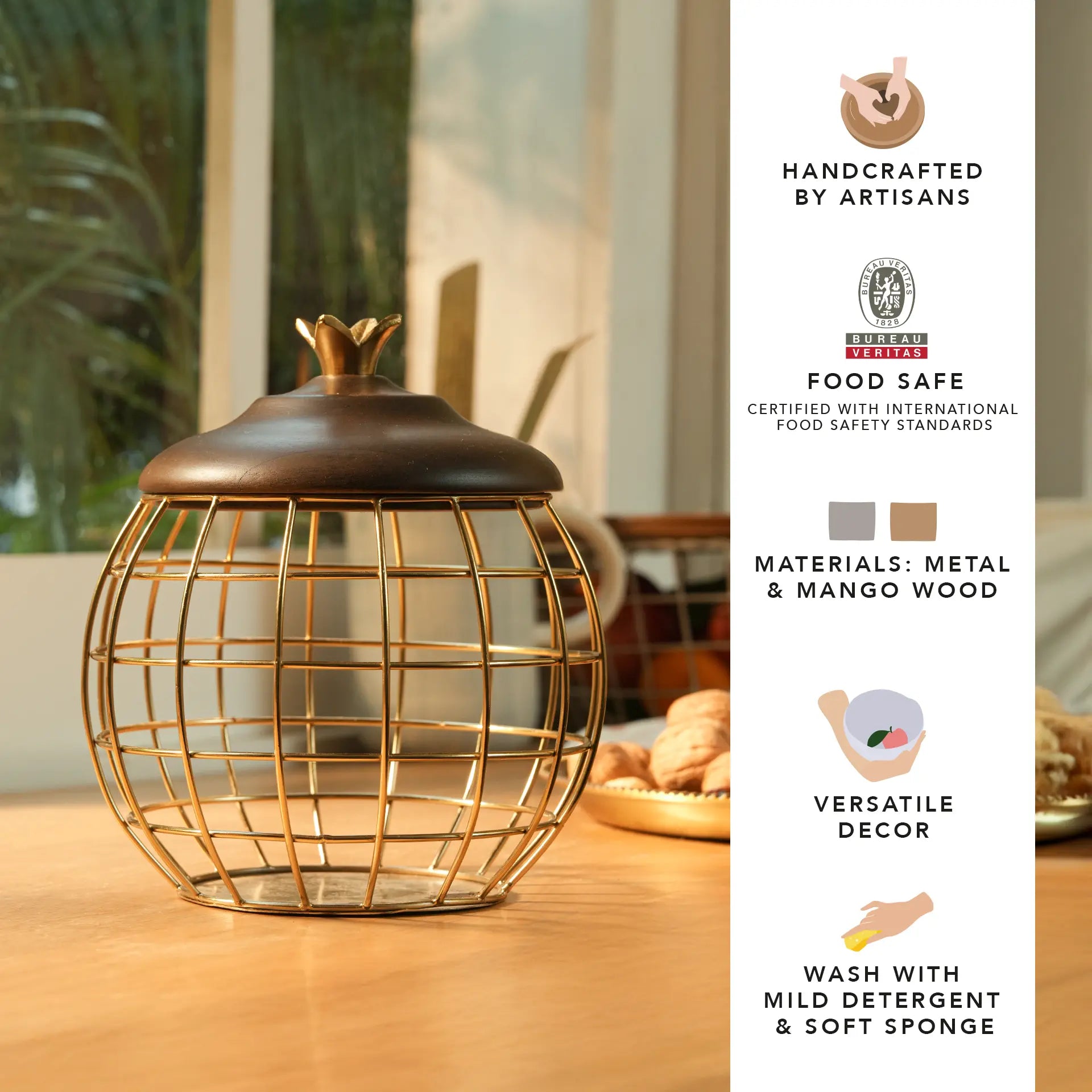 Anaar Metal Basket with Wooden Lid