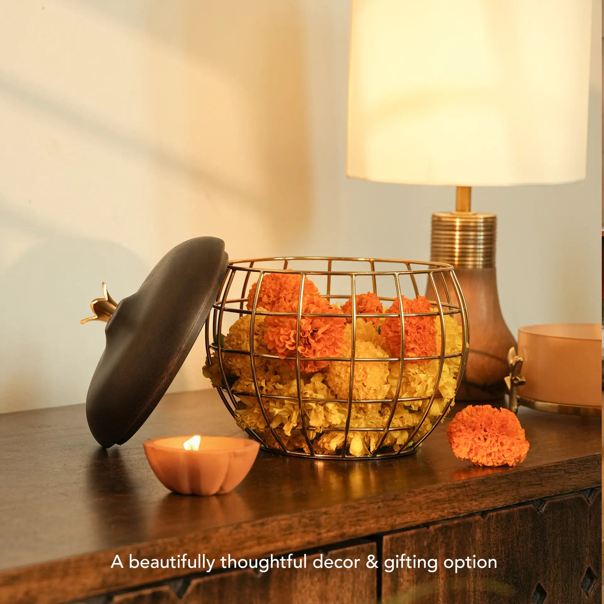 Anaar Metal Basket with Wooden Lid