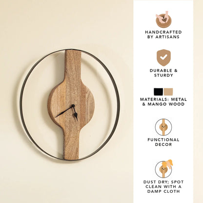 Classique Metal & Wooden Wall Clock