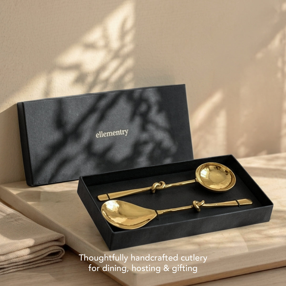 Tangle Gold Serving Set of 2
