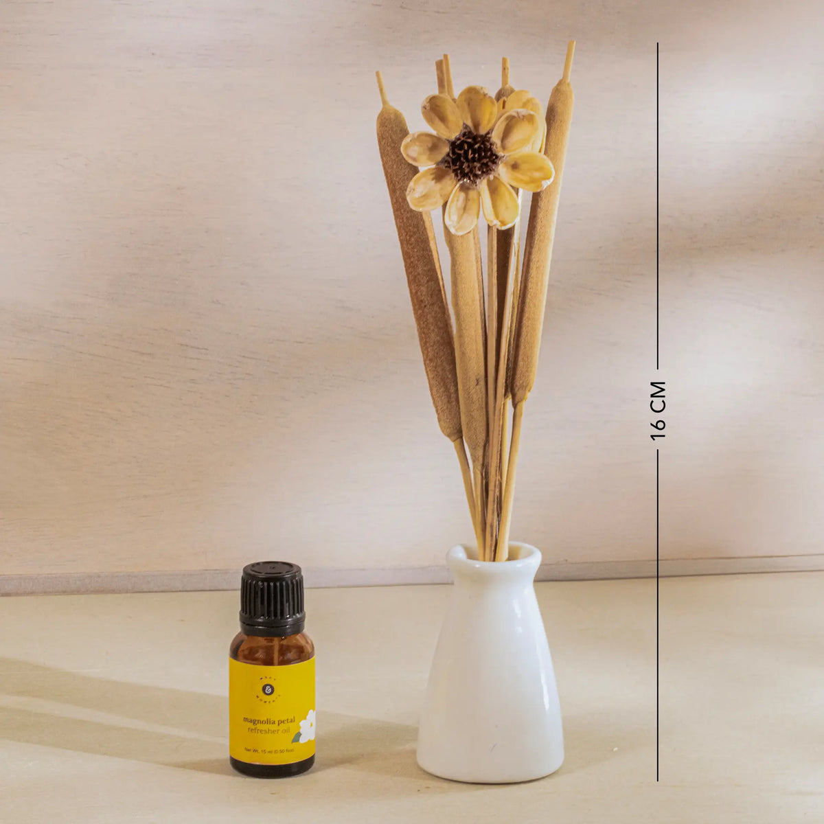 breathe & bloom vase and diffuser set - magnolia petal