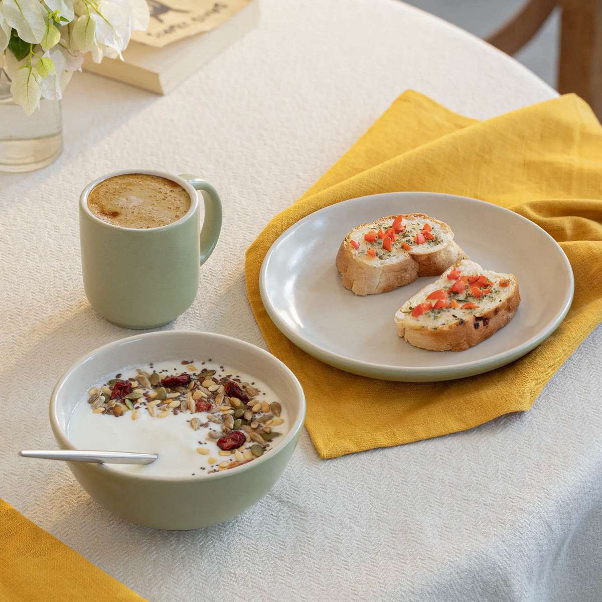 Two-Tone Ceramic Breakfast Set