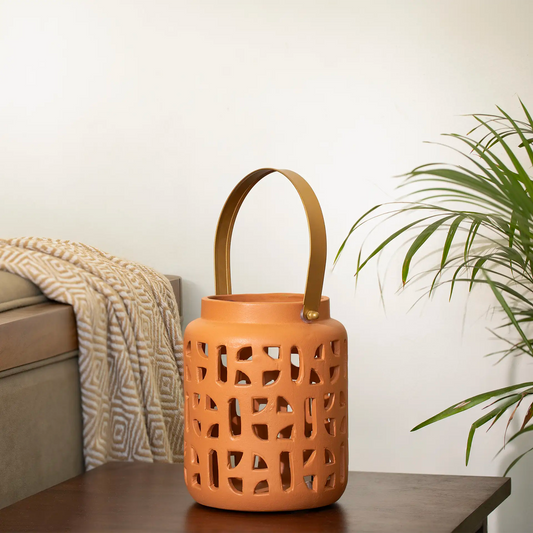 Lupa terracotta stencil lantern w/metal handle