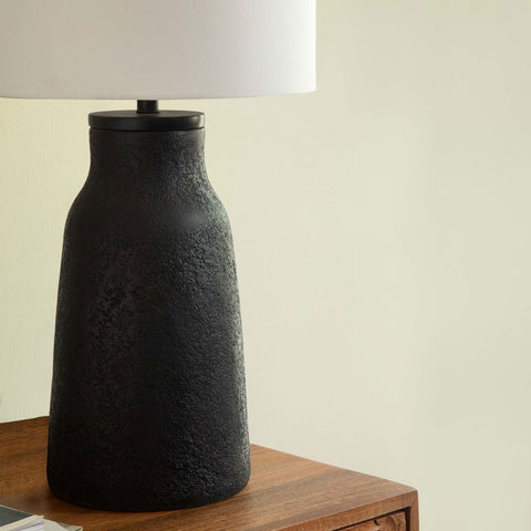 Kuro Terracotta Table Lamp W/Shade