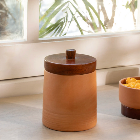 terracotta jar with wooden lid- large