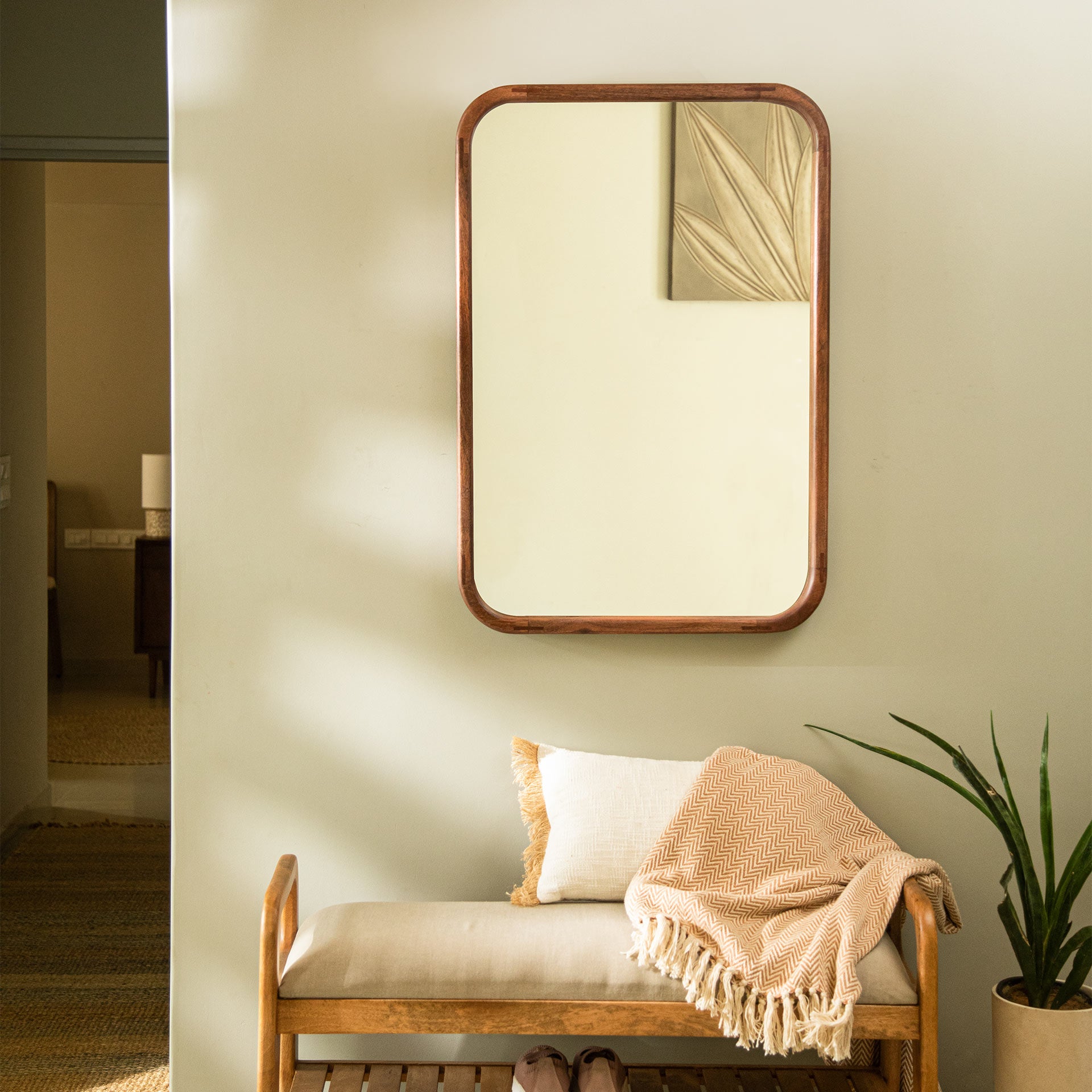 Old World Wall Mirror - Rectangle