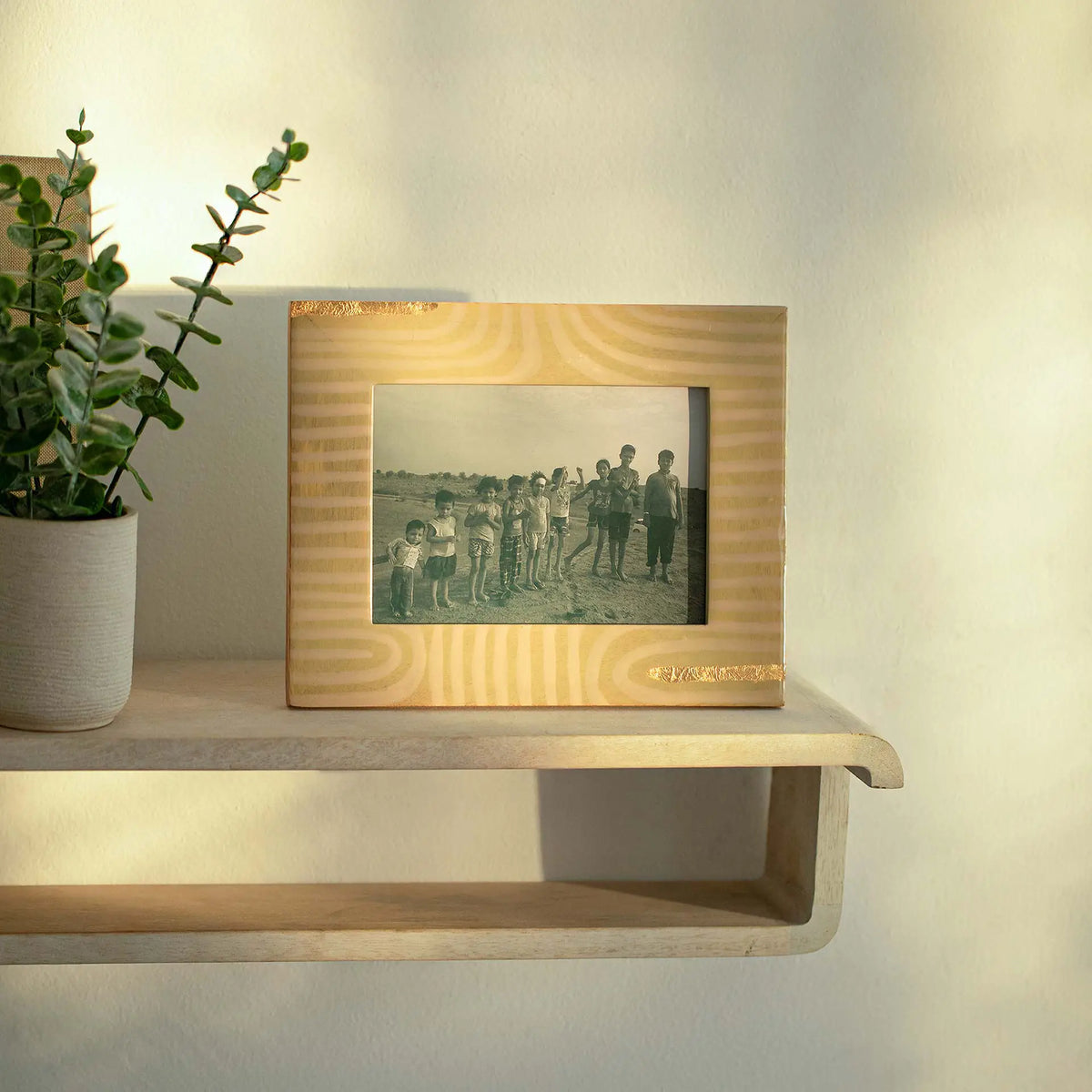 Lini Photo Frame - Large