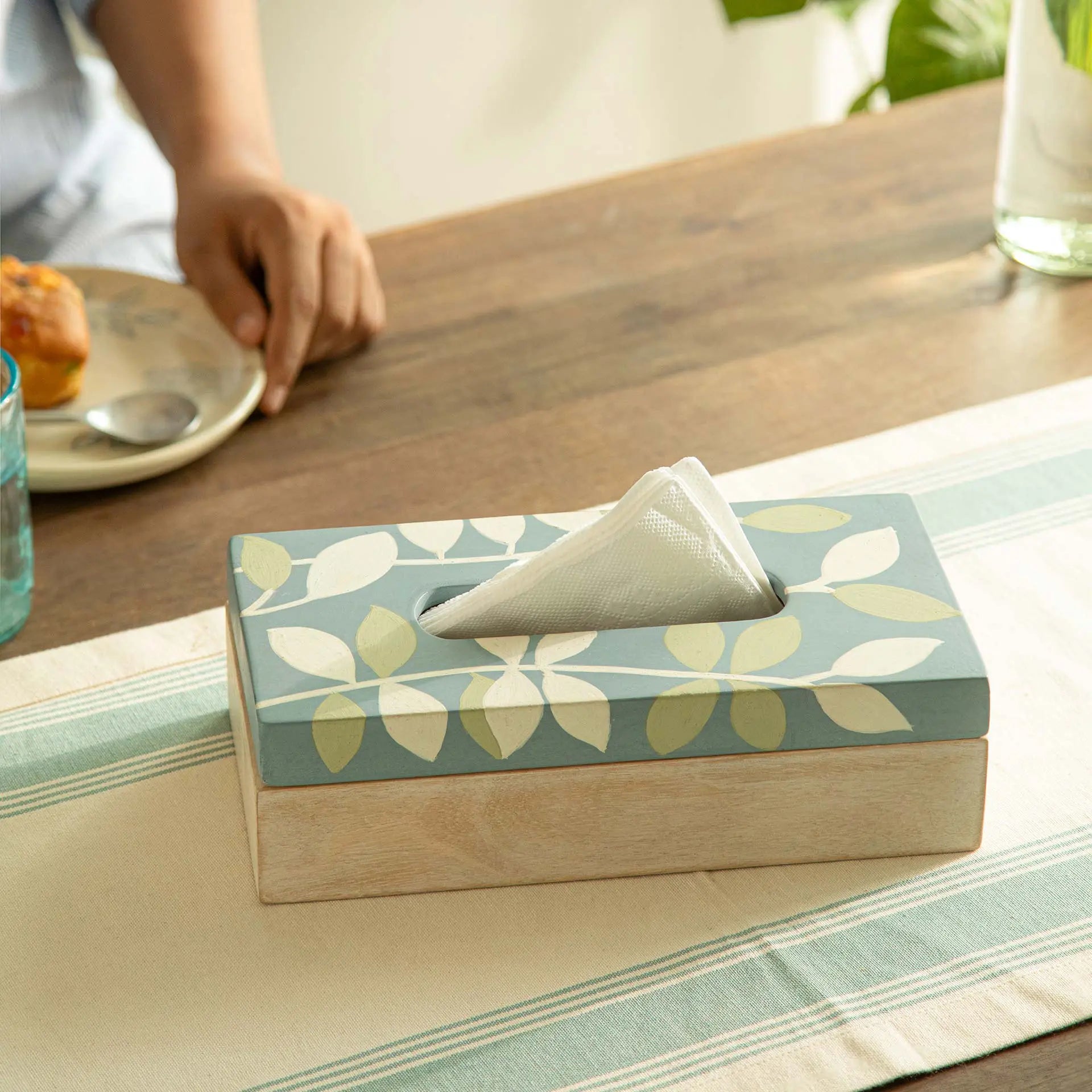 Ayraki Tissue Box