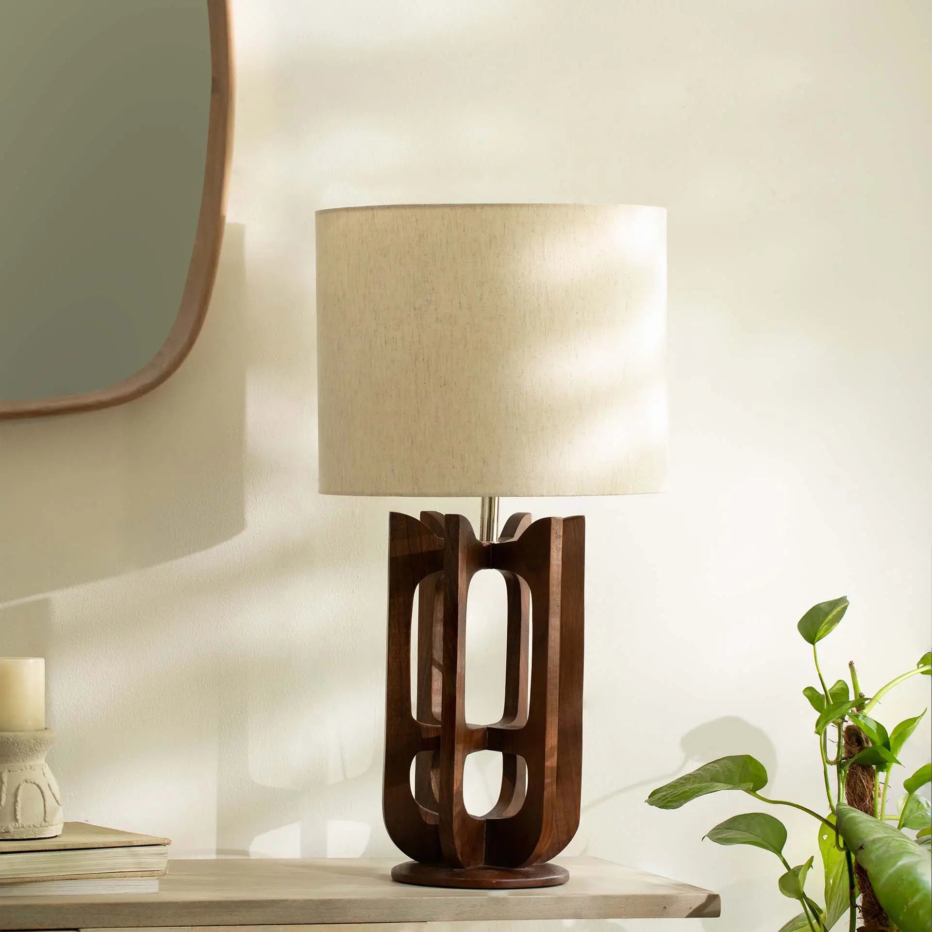 Gren Wooden Table Lamp With Shade - White
