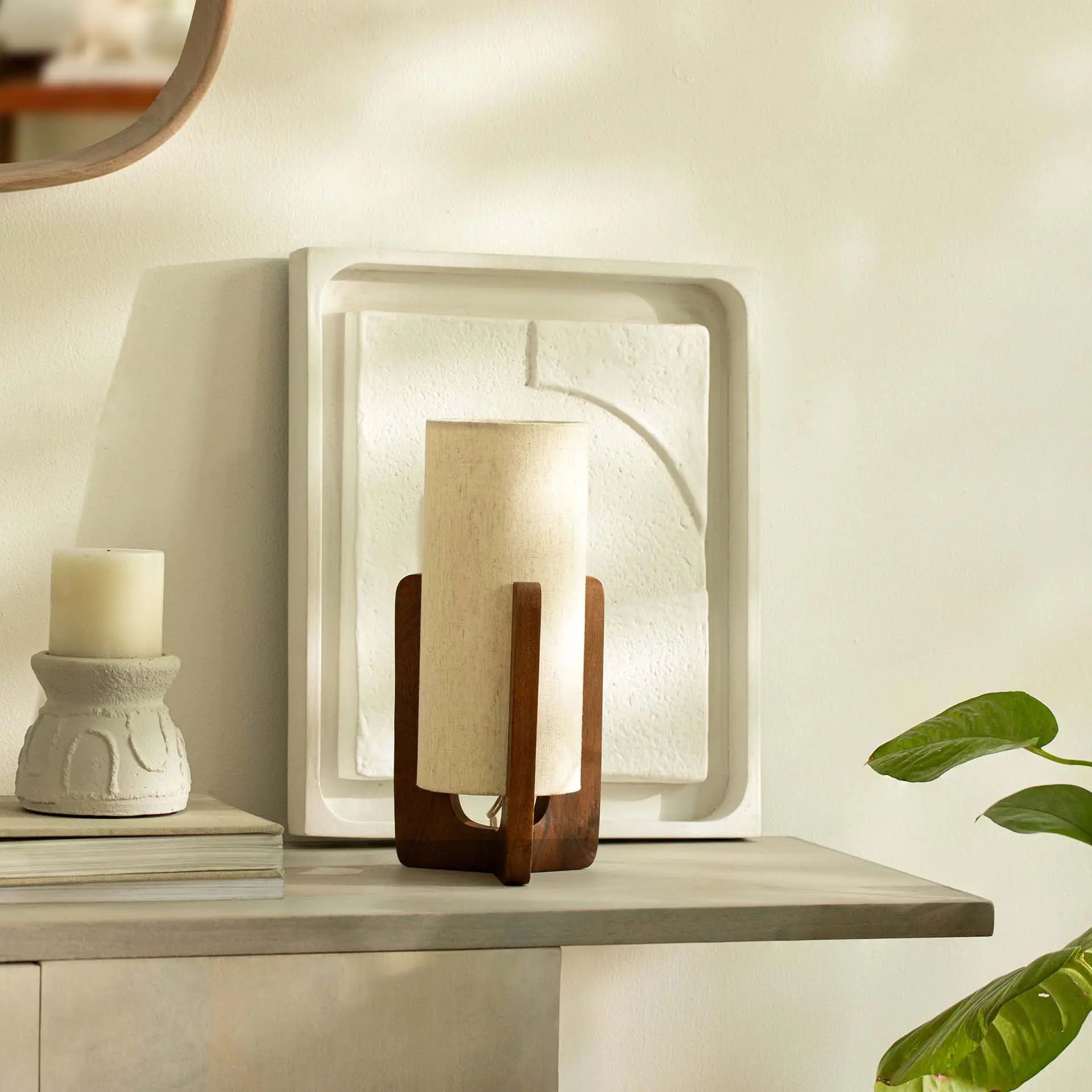 Gren Wooden Table Lamp With Shade - Beige