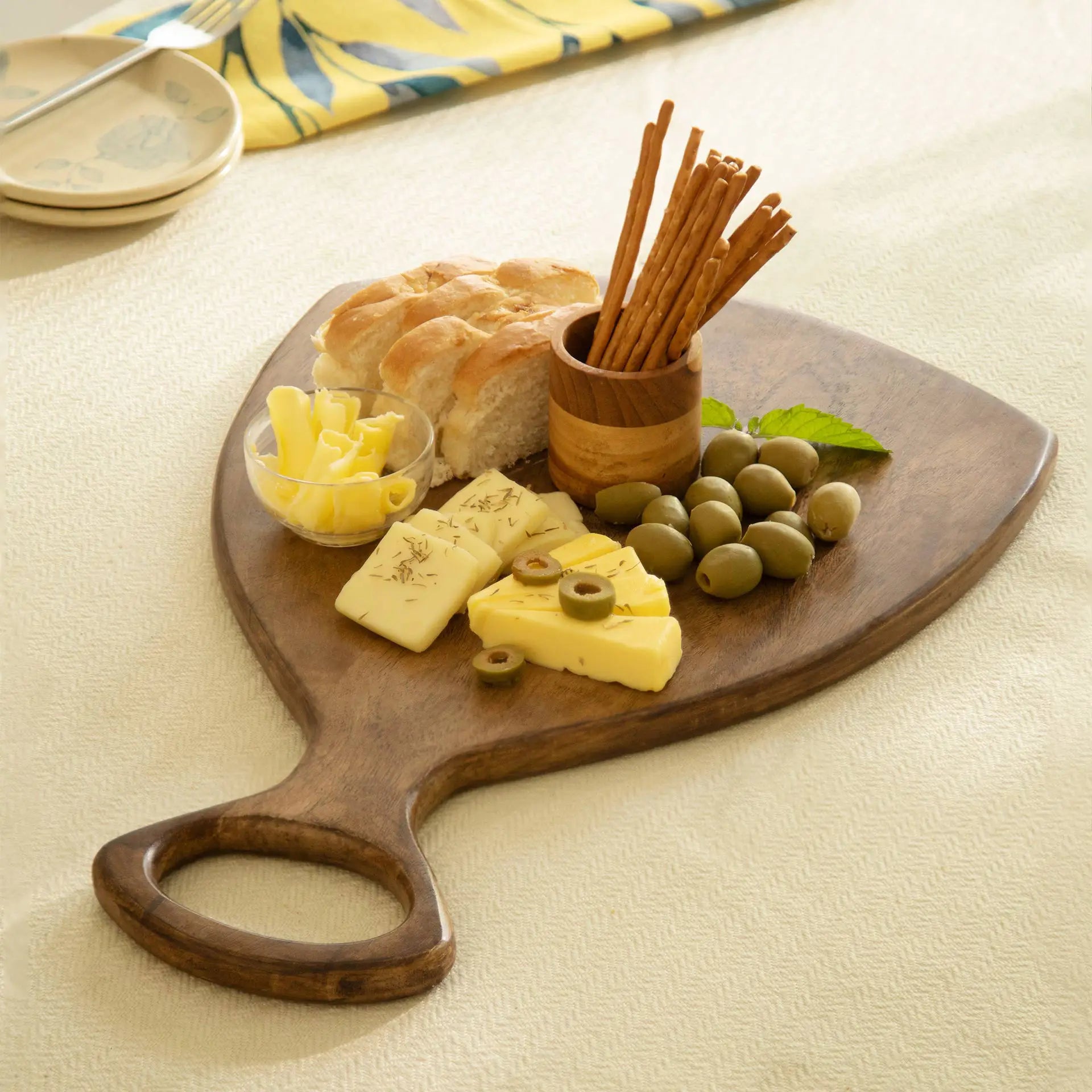 Laimai Chopping Board - Paddle