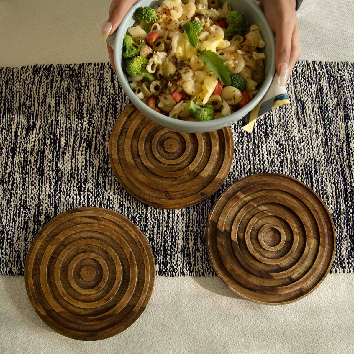 Laimai Round Trivet Set of 3