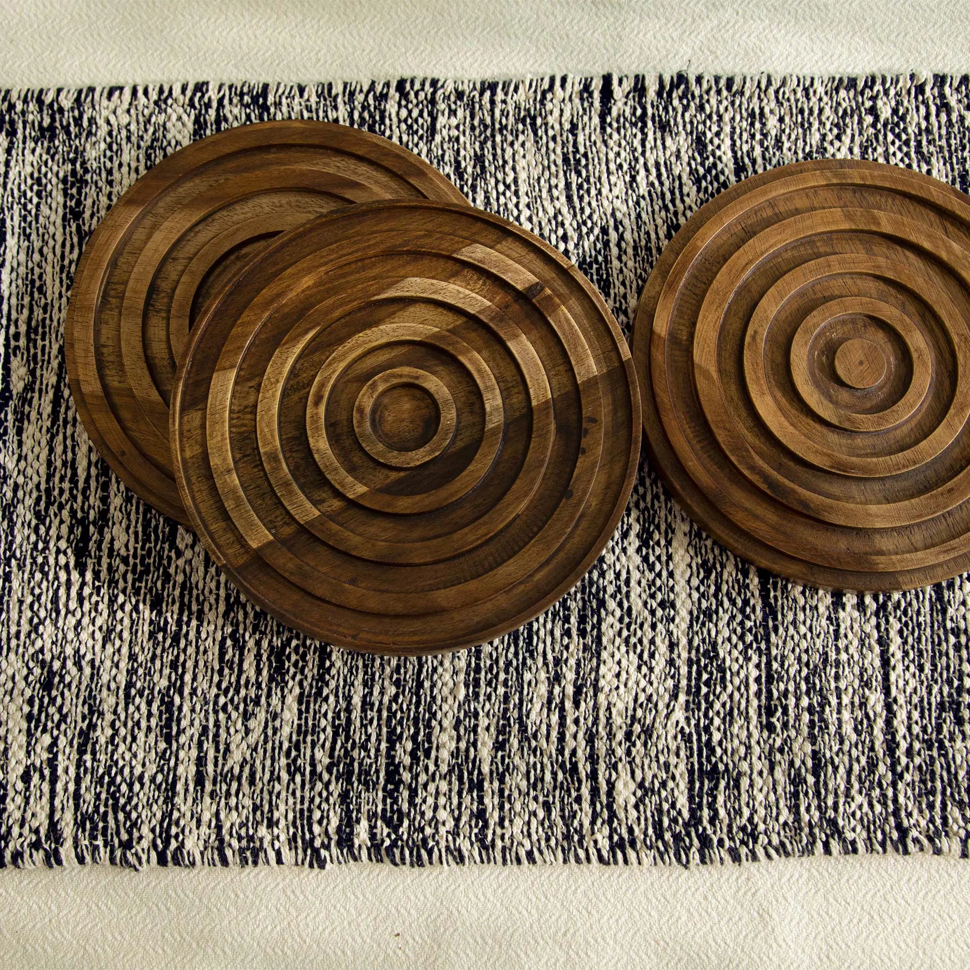 Laimai Round Trivet Set of 3