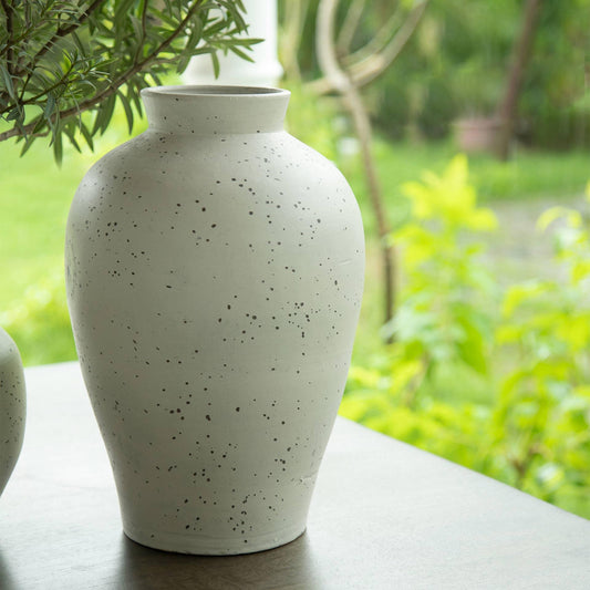 Farmhouse Flair Terracotta Vase - Tall